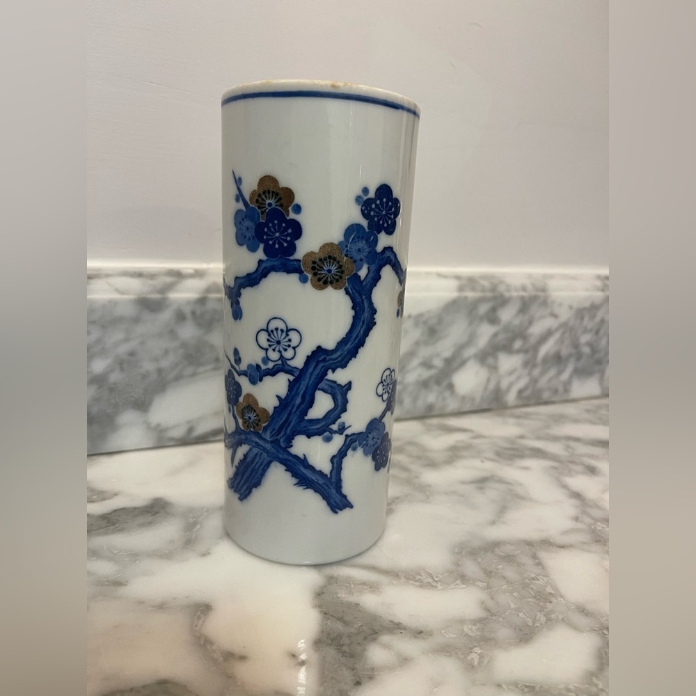 Chinese Porcelain Ceramic Blue White Plum Blossoms Vase Brush Pot 7” T - Picture 2 of 12